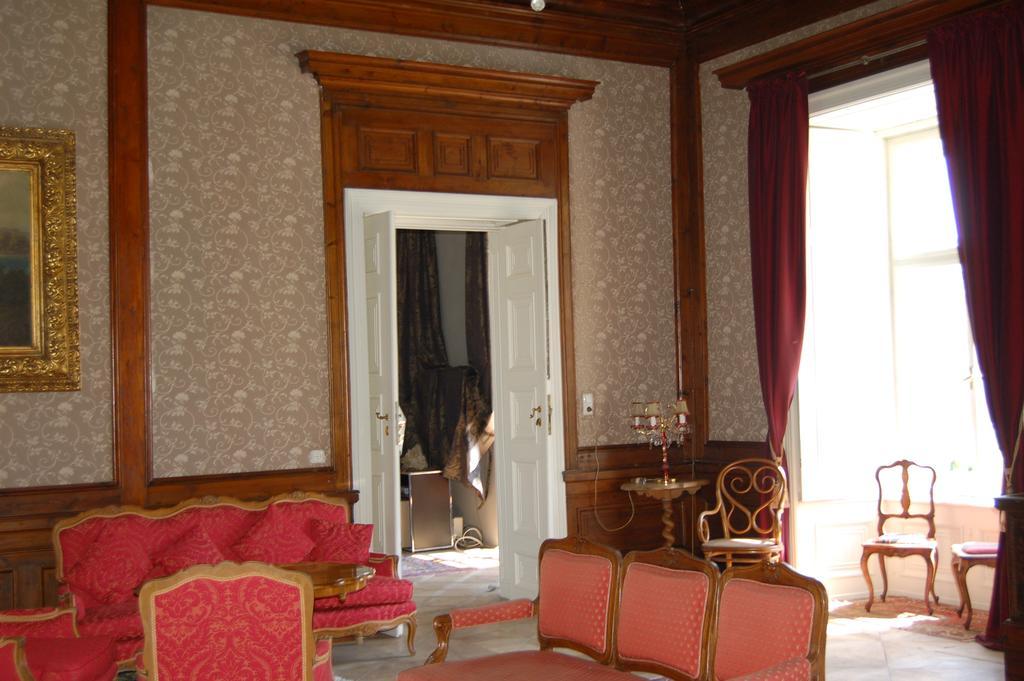 Gaestehaus Schloss Aschach Ашах-ан-дер-Донау Екстер'єр фото